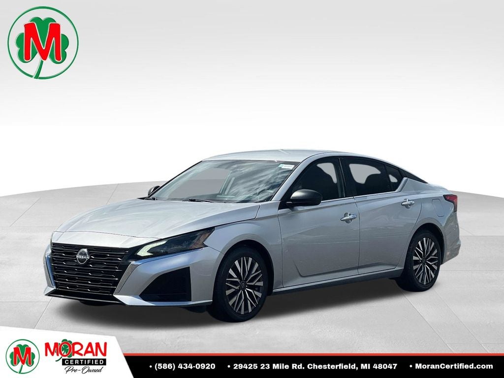 2024 Nissan Altima 2.5 SV in Brilliant Silver Metallic — front three-quarter view