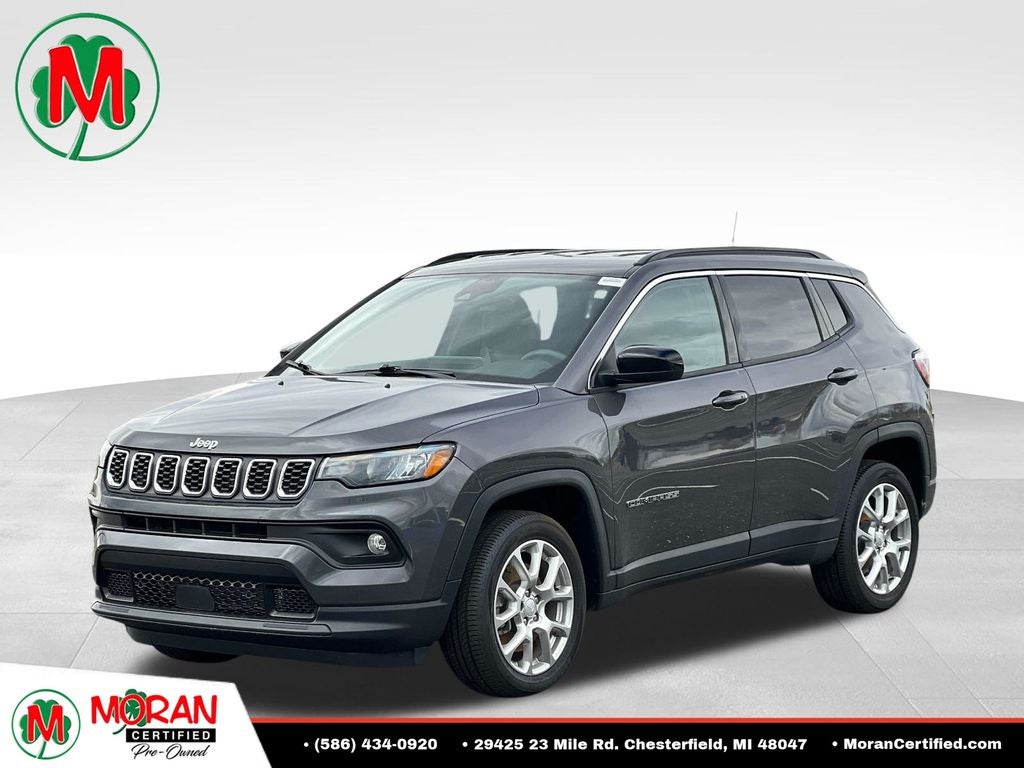 2024 Jeep Compass Latitude Lux in Gray Metallic — front three-quarter view