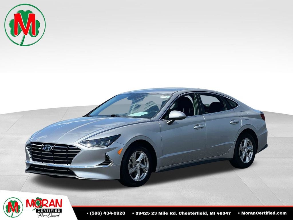 2022 Hyundai Sonata SE in Shimmering Silver — front three-quarter view